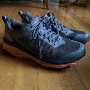 Hoka One One
